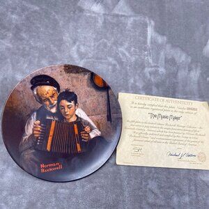 1981 Knowles Norman Rockwell Heritage Collection The Music Maker Collector Plate